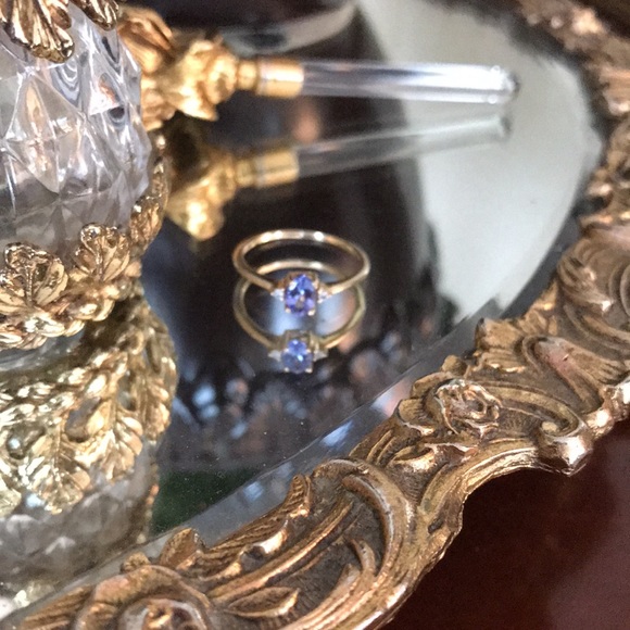 14K Yellow Gold Oval Tanzanite Ring Size 6.5 - Picture 7 of 11